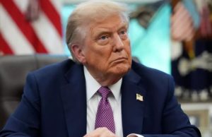 What would happen if the US president di:es in office